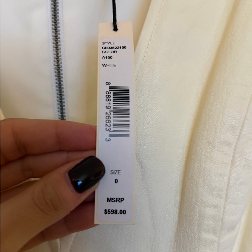 Alice & Olivia Elegant Cream Dress - Picture 3 of 8